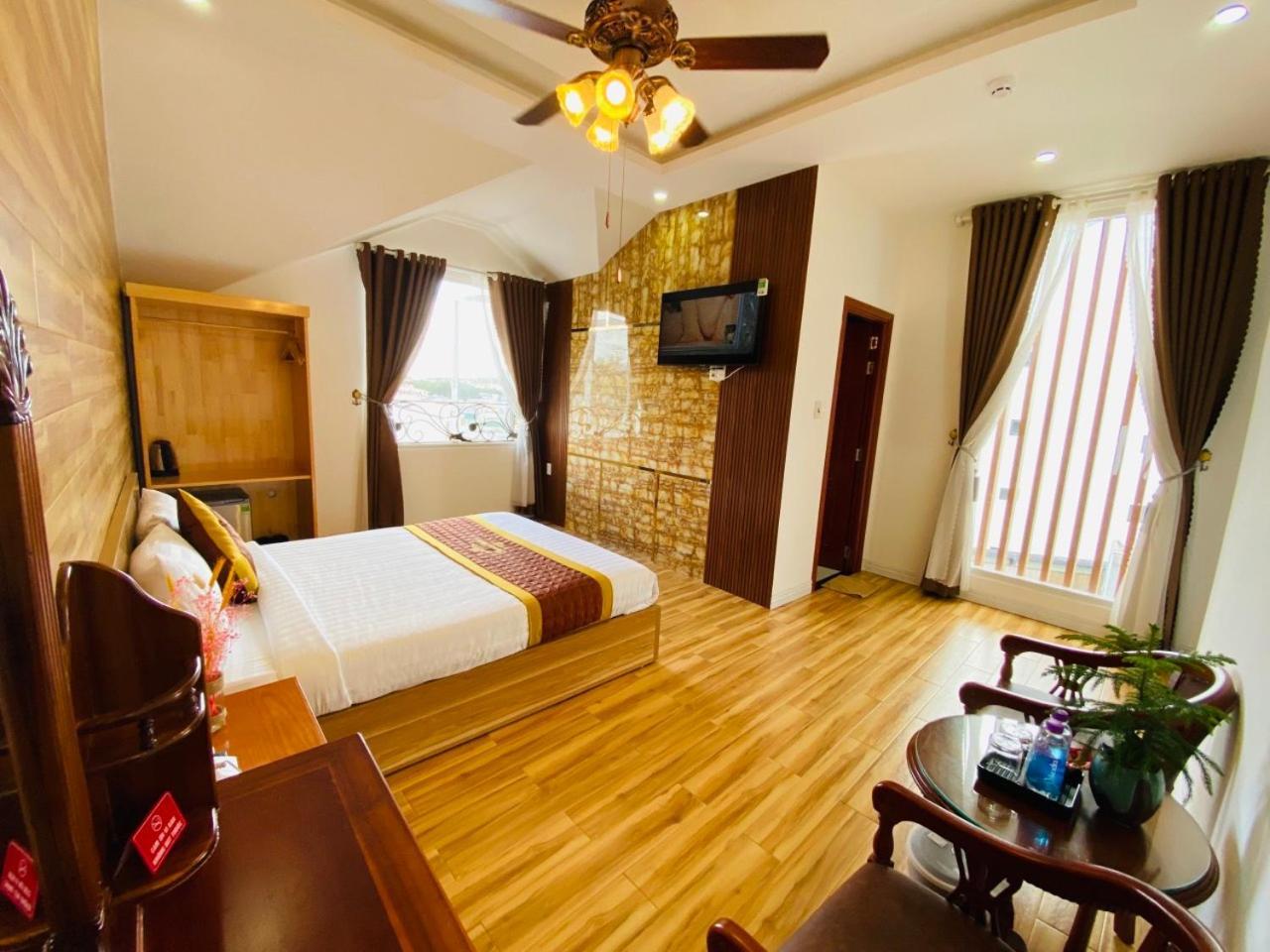 Thanh Thuy Hotel Далат Екстер'єр фото